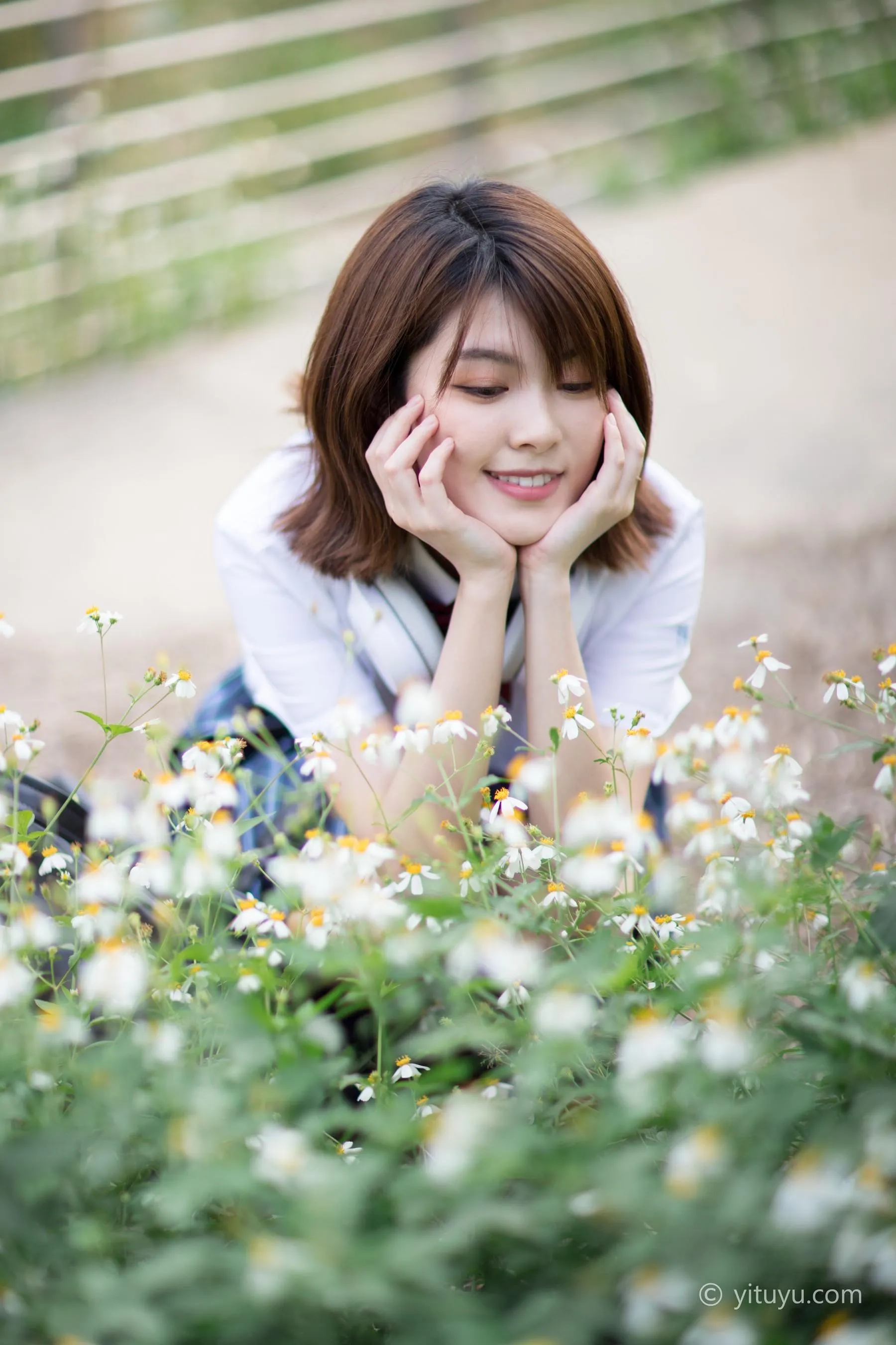 [YITUYU艺图语]2021.05.17 人间四月天 珺珺 [27P]插图4